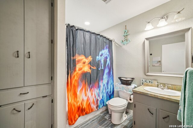 Image 47 of 50 For 748 Fm 2102  