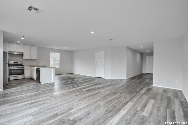 Image 5 of 29 For 5905 Antonio Pl