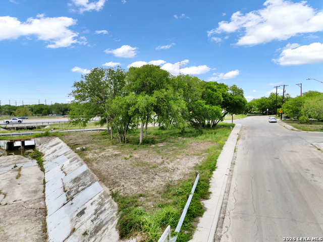 Image 15 of 16 For 430 Betty Jean