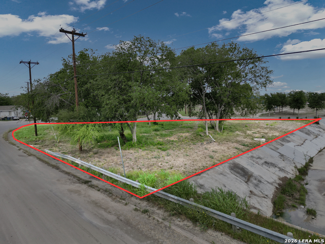 Image 2 of 16 For 430 Betty Jean