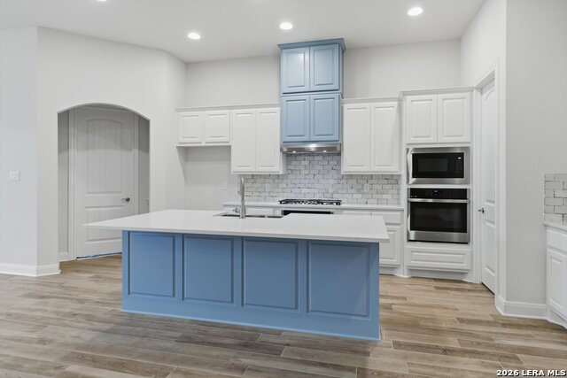 Image 11 of 36 For 3835 Escalera