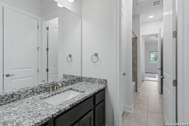 Image 24 of 36 For 3835 Escalera