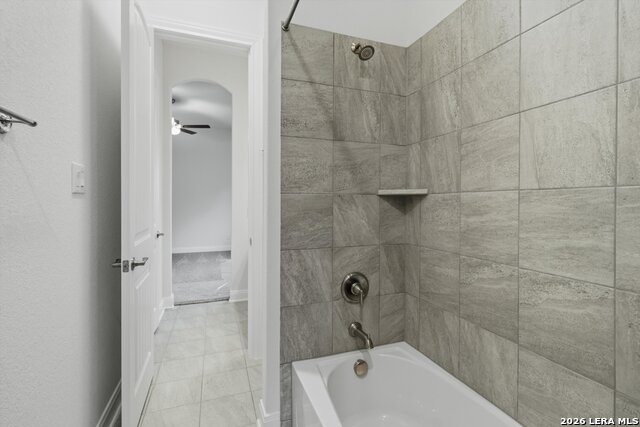 Image 25 of 36 For 3835 Escalera