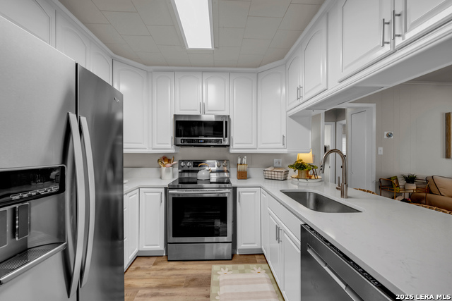 Image 13 of 38 For 301 Riverside Drive