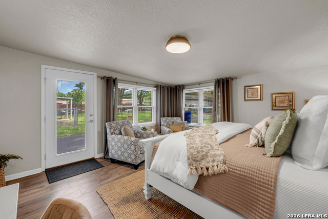 Image 17 of 38 For 301 Riverside Drive