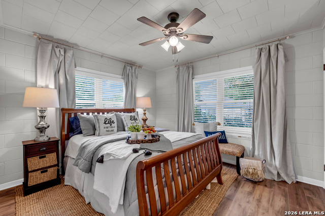 Image 26 of 38 For 301 Riverside Drive