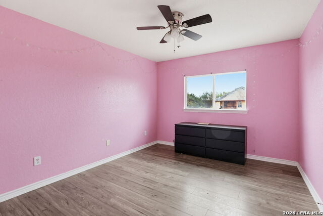 Listing photo id 18 for 8403 Apache  