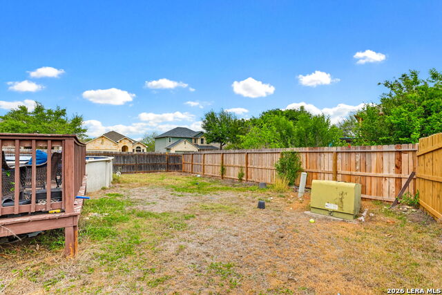 Listing photo id 24 for 8403 Apache  