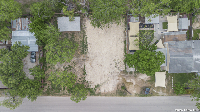 Image 5 of 10 For 15608 Martinez