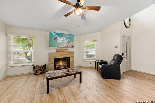 Image 4 of 27 For 9118 Autumn Mdws