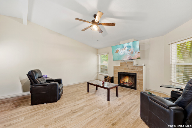 Image 6 of 27 For 9118 Autumn Mdws