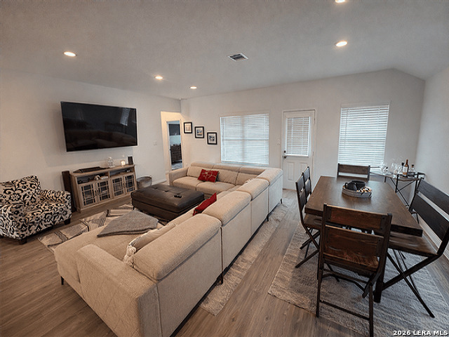 Image 4 of 18 For 5822 Vestige Bend