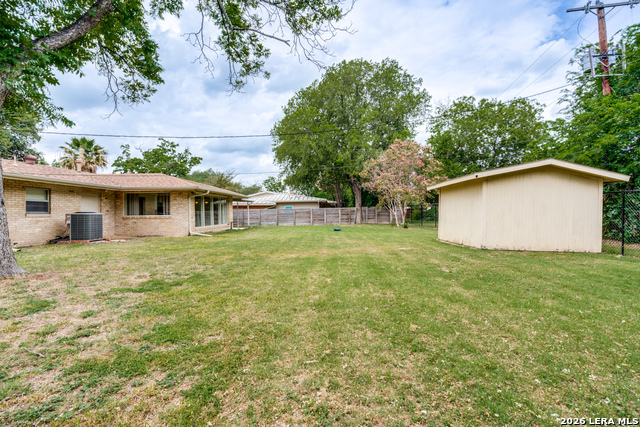 Image 25 of 25 For 223 Beechwood