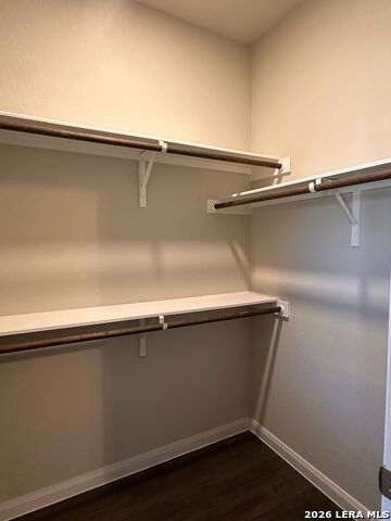 Image 10 of 13 For 620-622 Grayson Ln