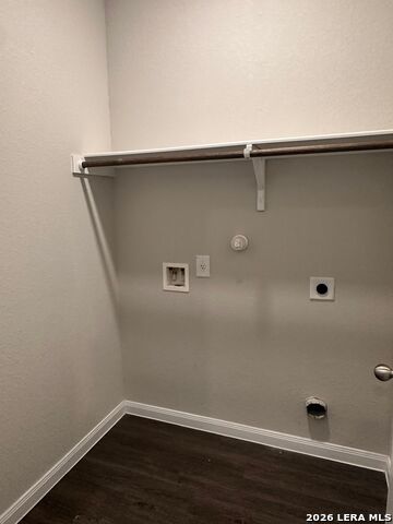 Image 5 of 13 For 620-622 Grayson Ln