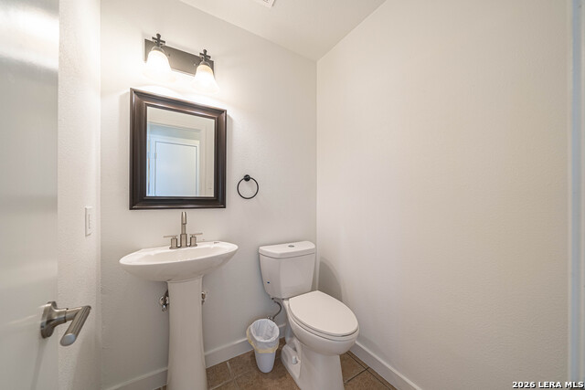 Image 4 of 13 For 9843 Highland