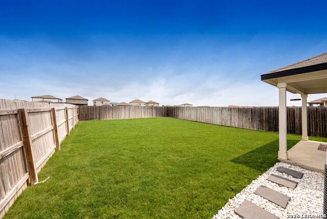 Image 29 of 35 For 531 Wild Olive Way