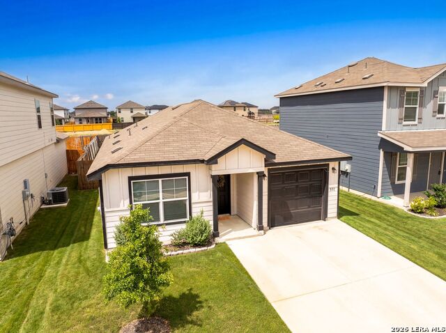 Image 32 of 35 For 531 Wild Olive Way