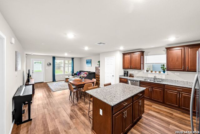 Image 6 of 35 For 531 Wild Olive Way