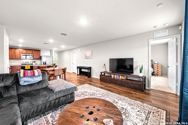 Image 8 of 35 For 531 Wild Olive Way