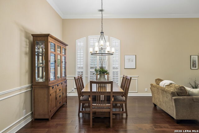 Image 25 of 93 For 18730 Danforth Cv