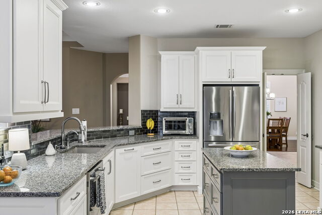 Image 30 of 93 For 18730 Danforth Cv