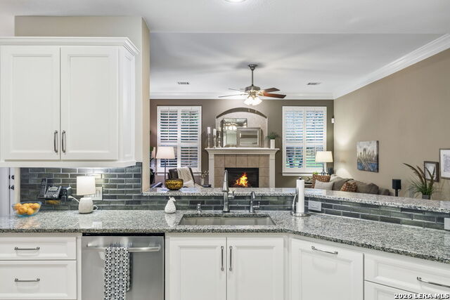 Image 35 of 93 For 18730 Danforth Cv