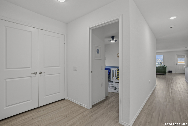 Image 24 of 49 For 575 Lew Pass