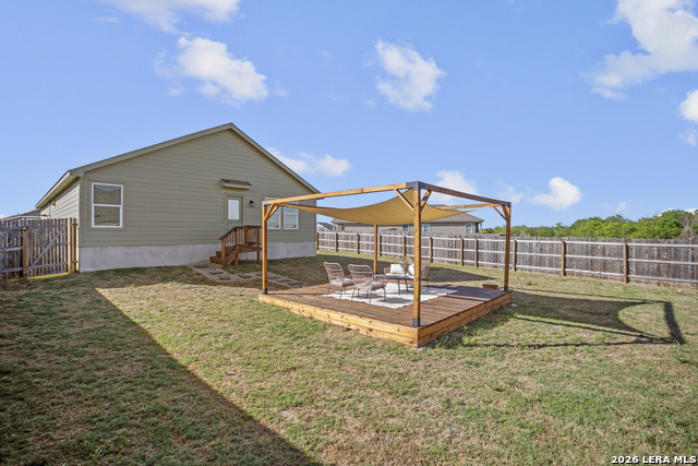 Image 29 of 49 For 575 Lew Pass