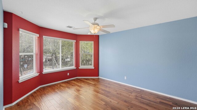 Image 25 of 44 For 4520 Ridge Peak