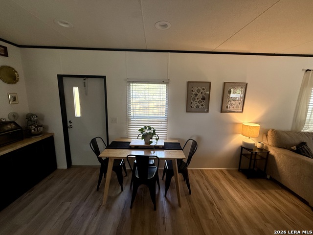 Image 13 of 26 For 240 Creekside