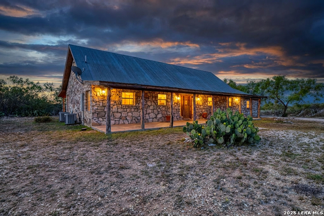 Image 2 of 47 For 2292 County Road 400