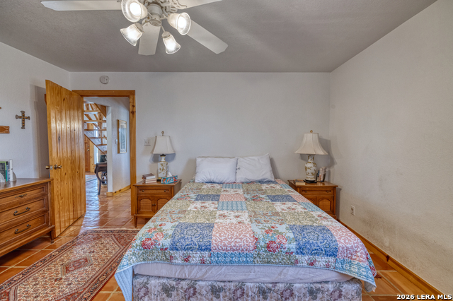 Image 21 of 47 For 2292 County Road 400