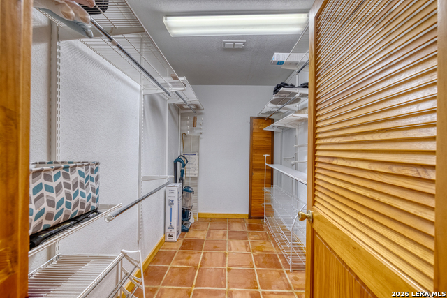 Image 23 of 47 For 2292 County Road 400