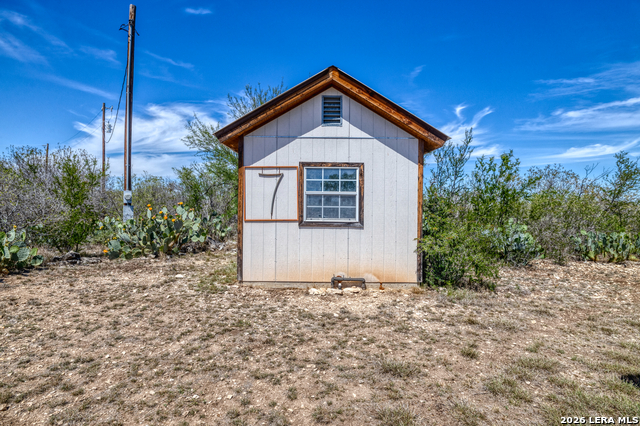 Image 30 of 47 For 2292 County Road 400