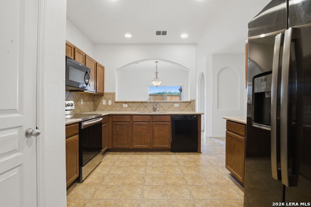 Image 9 of 21 For 26822 Villa Toscana