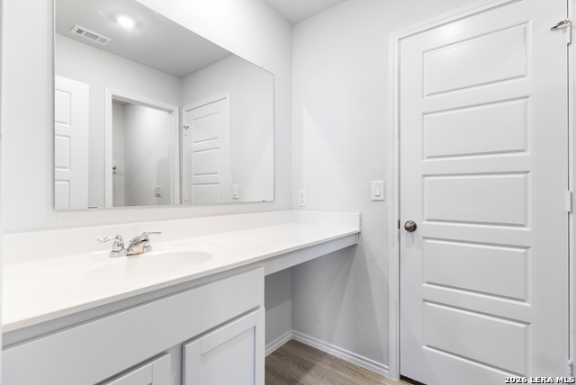 Image 18 of 23 For 1711 Cody Cliff