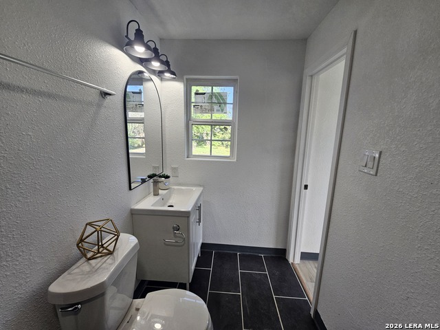 Image 17 of 30 For 5049 Blue Bonnet