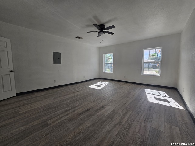 Image 22 of 30 For 5049 Blue Bonnet