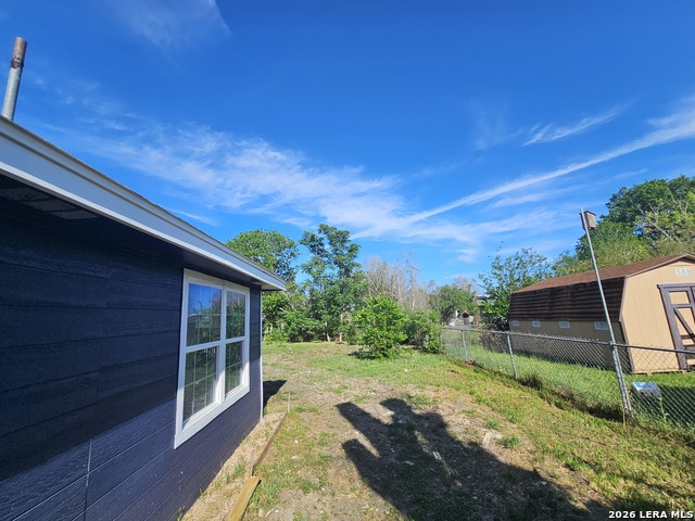 Image 24 of 30 For 5049 Blue Bonnet