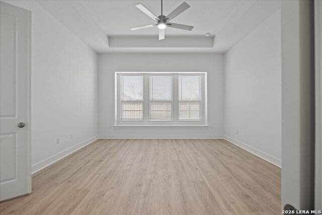 Image 7 of 19 For 3716 Moru Oak Drive