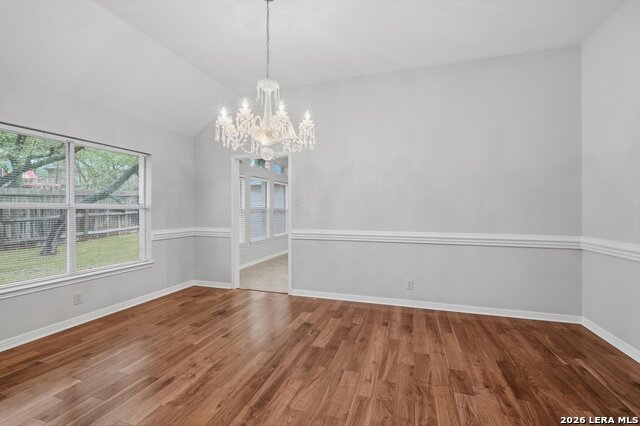 Image 12 of 29 For 6 Ancient Bend