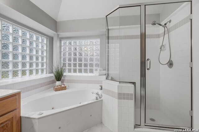 Image 18 of 29 For 6 Ancient Bend