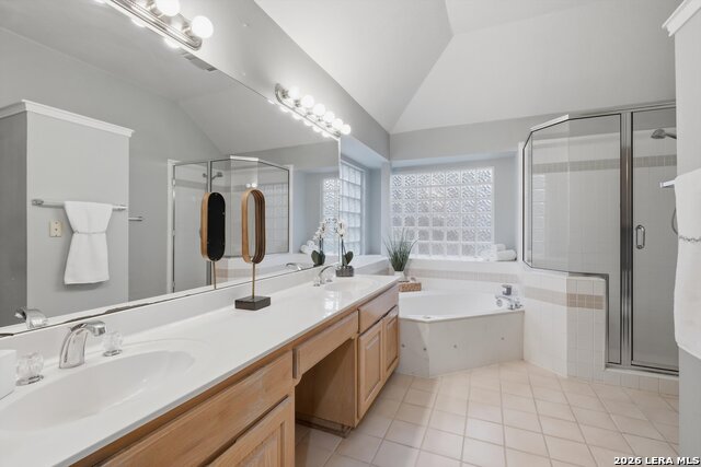 Image 19 of 29 For 6 Ancient Bend