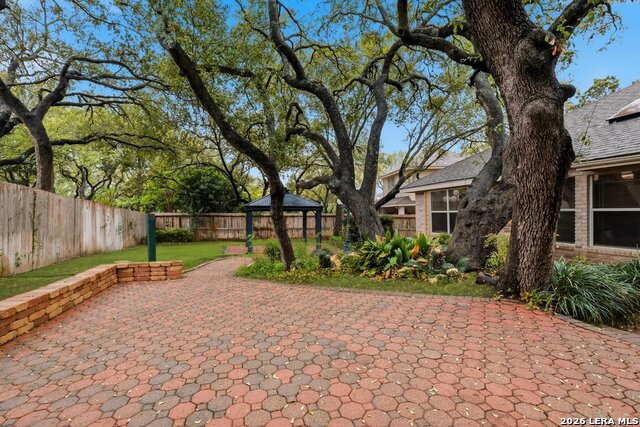 Image 23 of 29 For 6 Ancient Bend