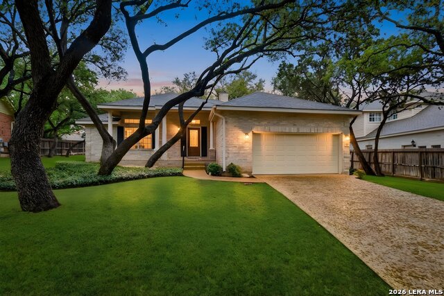 Image 3 of 29 For 6 Ancient Bend