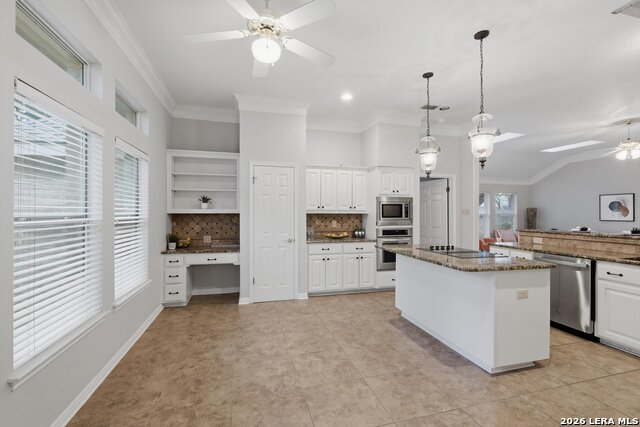 Image 6 of 29 For 6 Ancient Bend