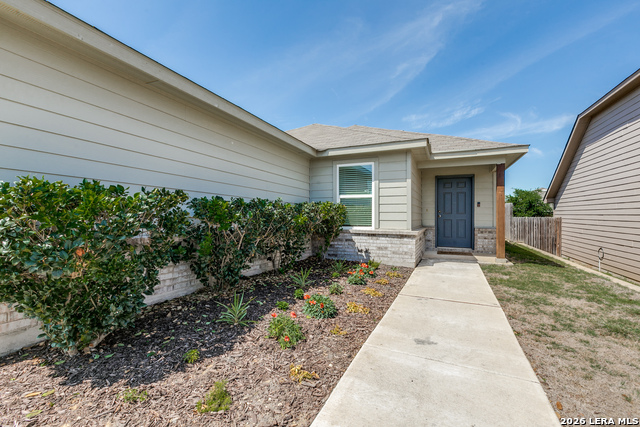 Image 4 of 25 For 9023 Halbert Falls