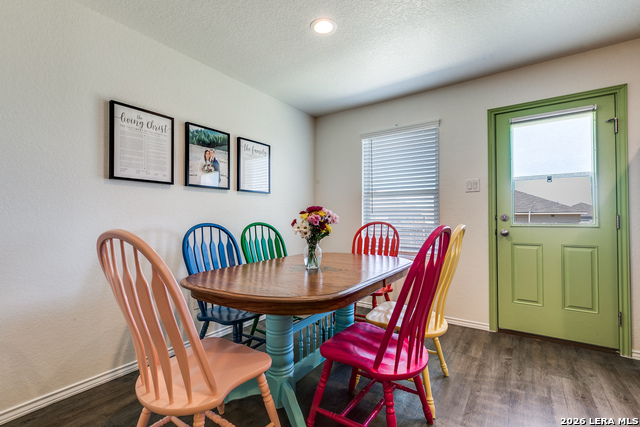 Image 8 of 25 For 9023 Halbert Falls