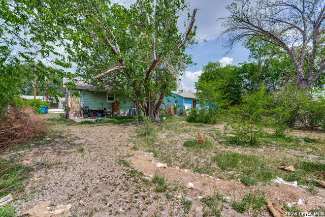 Image 26 of 28 For 266 Bundy St.